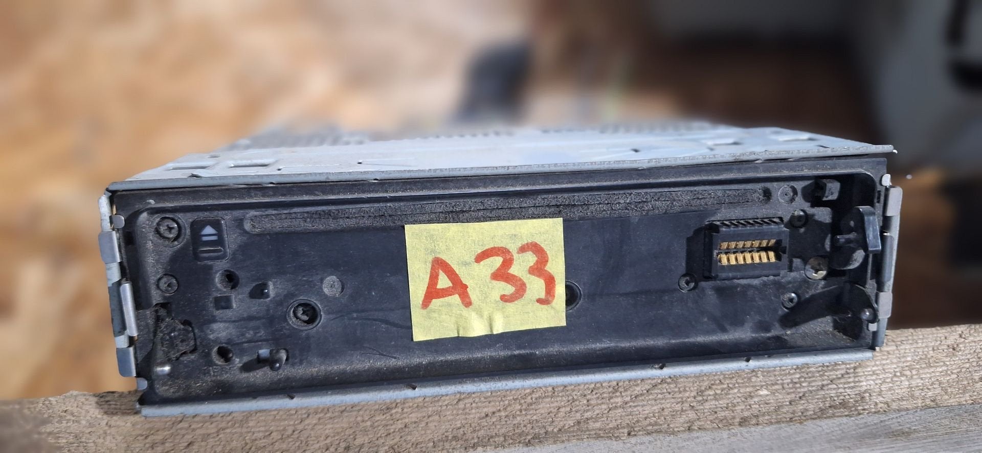 Sony CDX-4000R Autoradio / CD-Speler (Zonder Frontje / Voor, Gebruikt, -, -, Ophalen of Verzenden