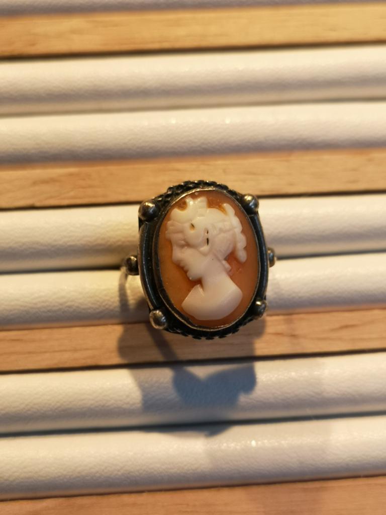 Bague ancienne en argent avec camée, Enlèvement ou Envoi, Argent, Bague
