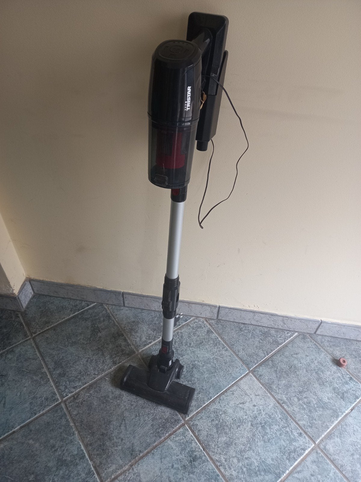 aspirateur balai tristar, Electroménager, Enlèvement, Aspirateur balai