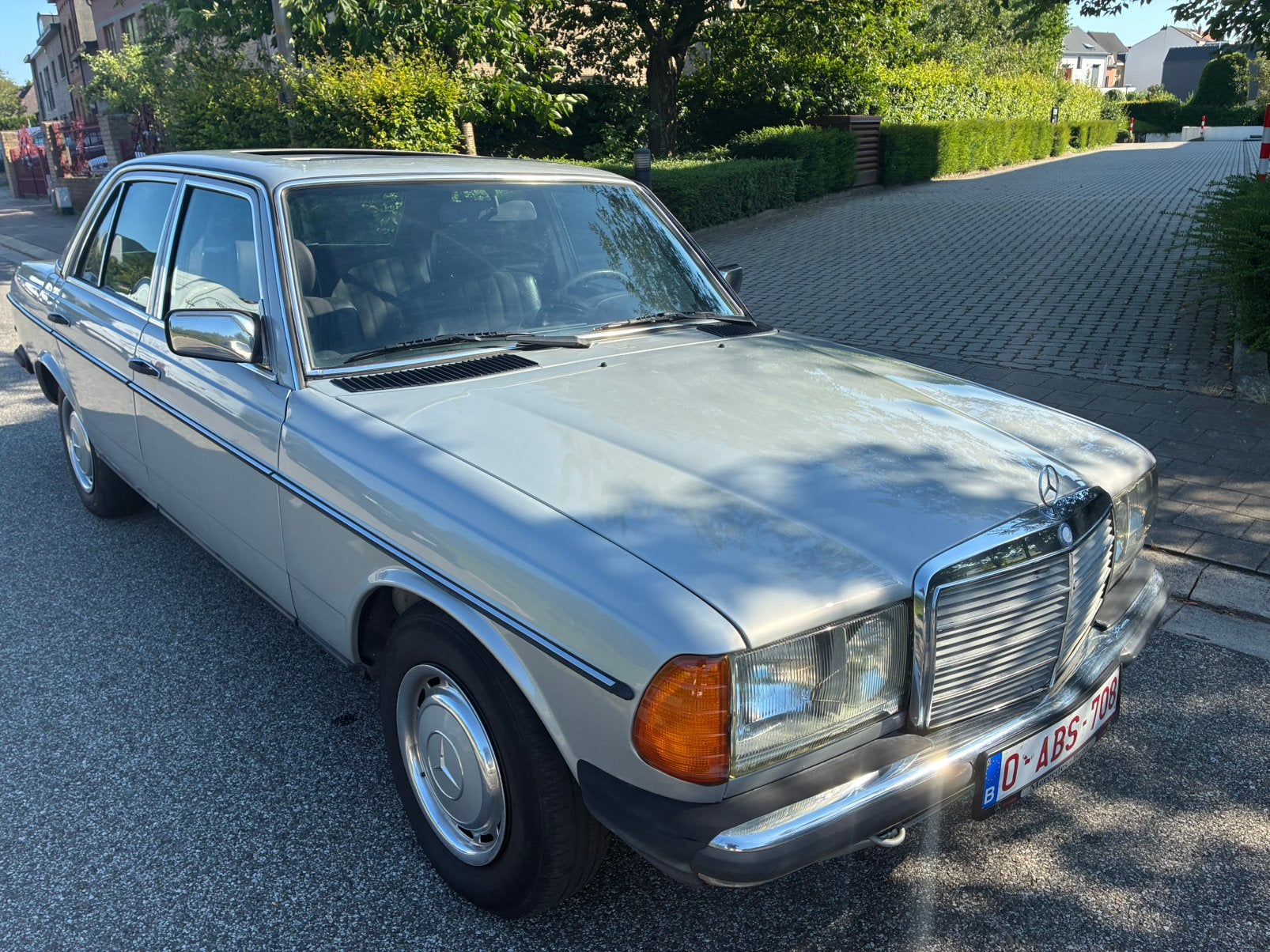 Mercedes 200 diesel 1983, foto 6