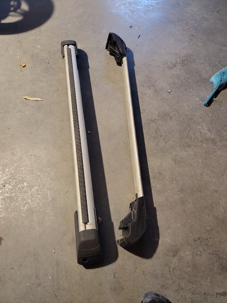 Barre de toit pour peugeot 5008, Enlèvement, Utilisé