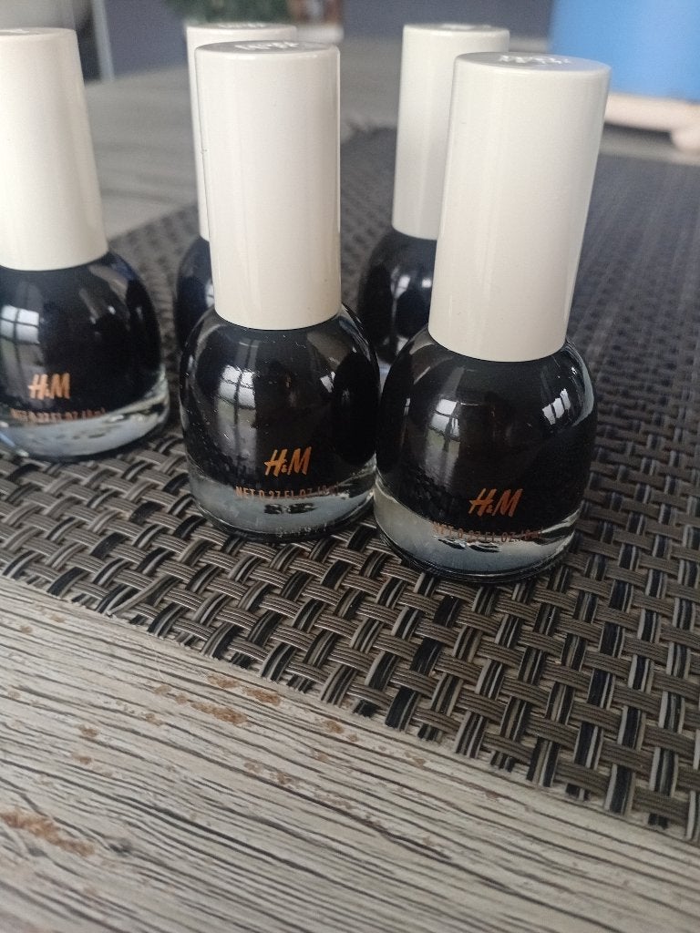 Vernis noir, Bijoux, Sacs & Beauté, Neuf, Mains et Ongles, Enlèvement, Accessoires