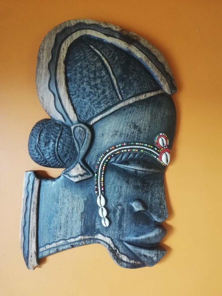 Deco africaine, Enlèvement