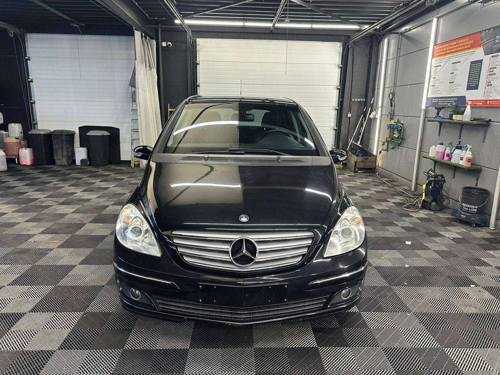 Mercedes-Benz B 170 benzine eur4 bj2007 manueel 5deurs, Gebruikt, 4 cilinders, Zwart, Bedrijf