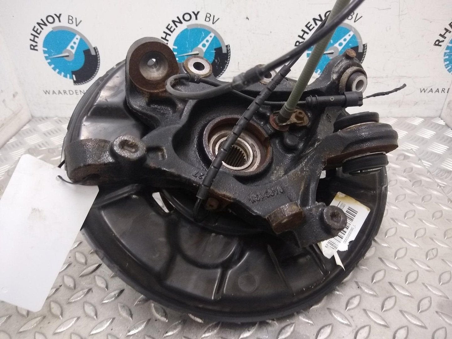 BMW 1 SERIES 116d EDE FUSEE LA 2013, Ophalen of Verzenden, Gebruikt, ARN erkend