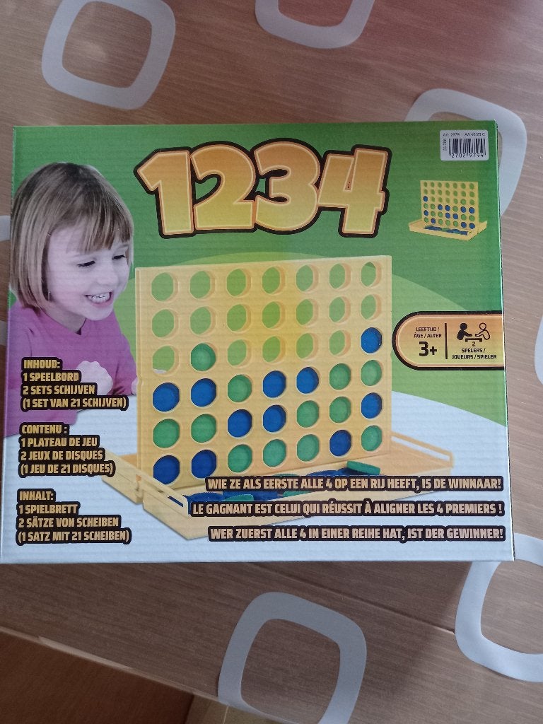 Nieuw Vier op een Rij spel - ongebruikt, Ophalen, Zo goed als nieuw