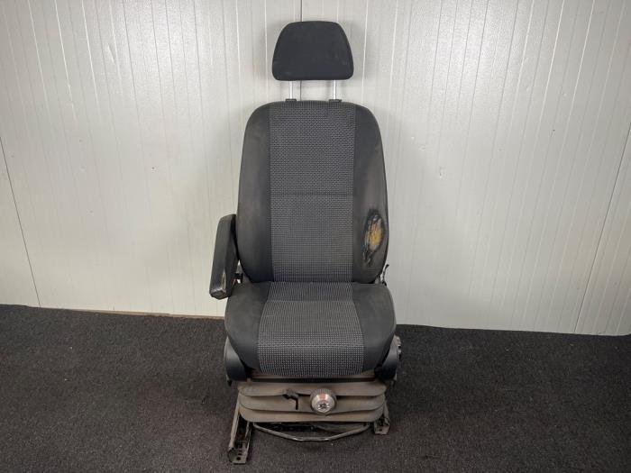 Siège gauche d'un Mercedes Sprinter, -, 3 mois de garantie, Utilisé, -