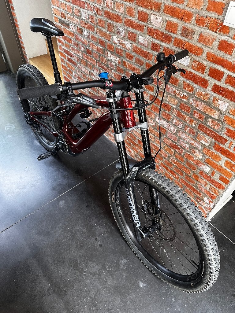 Expert Turbo Kenevo spécialisé - 2023, Vélos & Vélomoteurs, Autres marques, Comme neuf, Enlèvement, VTT tout suspendu