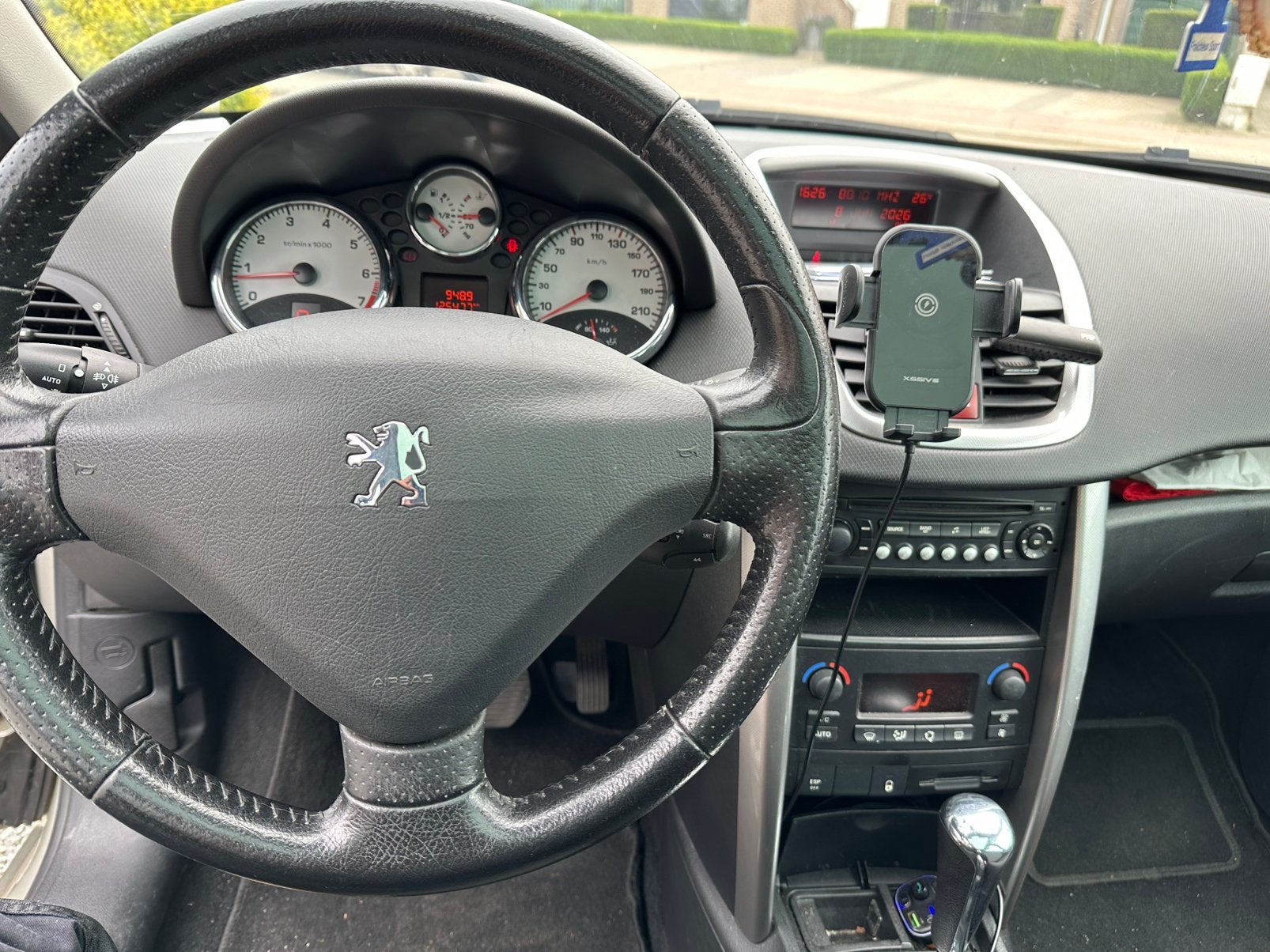 Peugeot 207 sw 1.6 benzine Automaat, Auto's, Peugeot, Particulier, ABS, Airbags, Airconditioning, Alarm, Automatische klimaatregeling