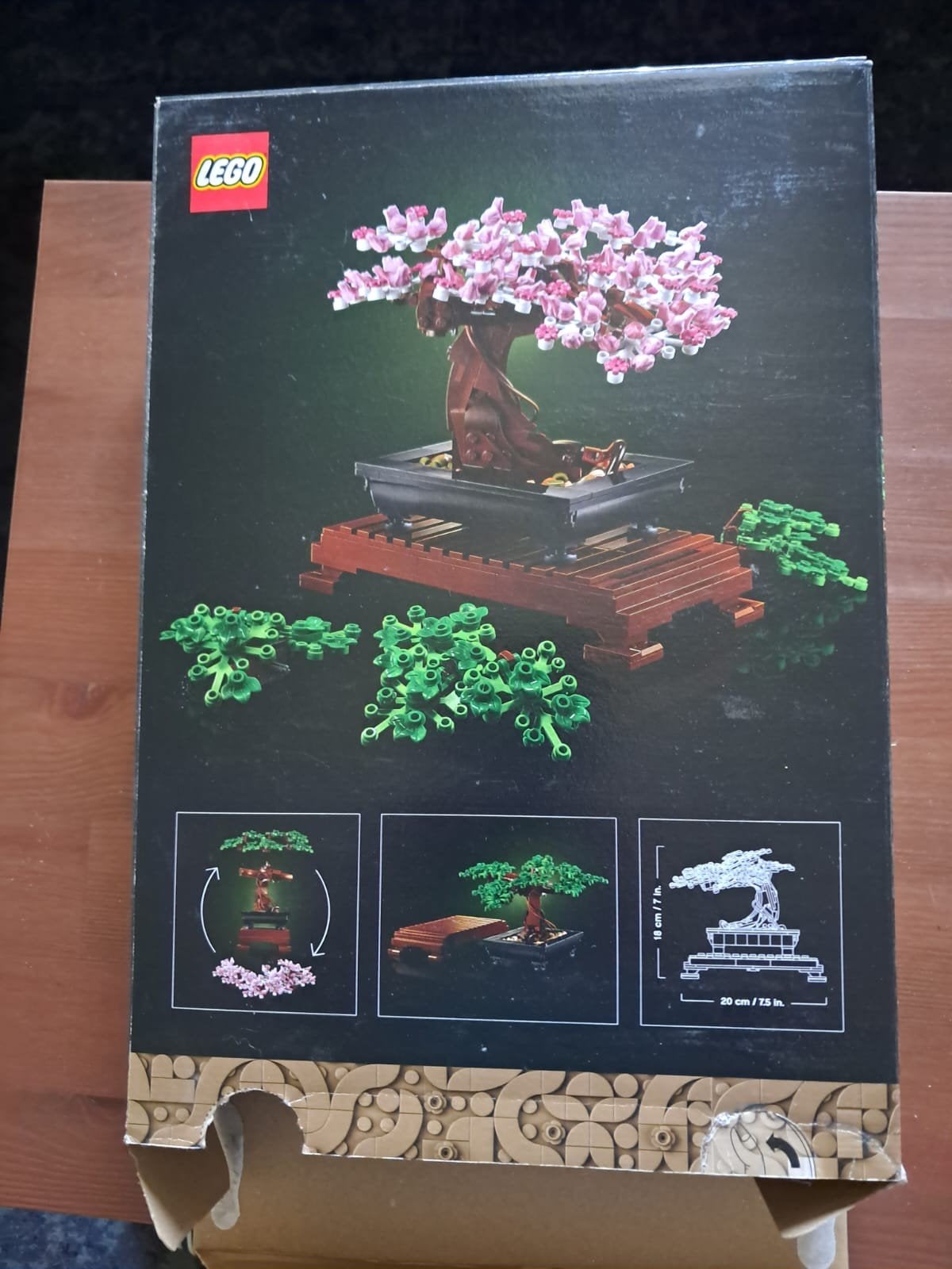 LEGO Botanicals Bonsaiboompje, Enlèvement