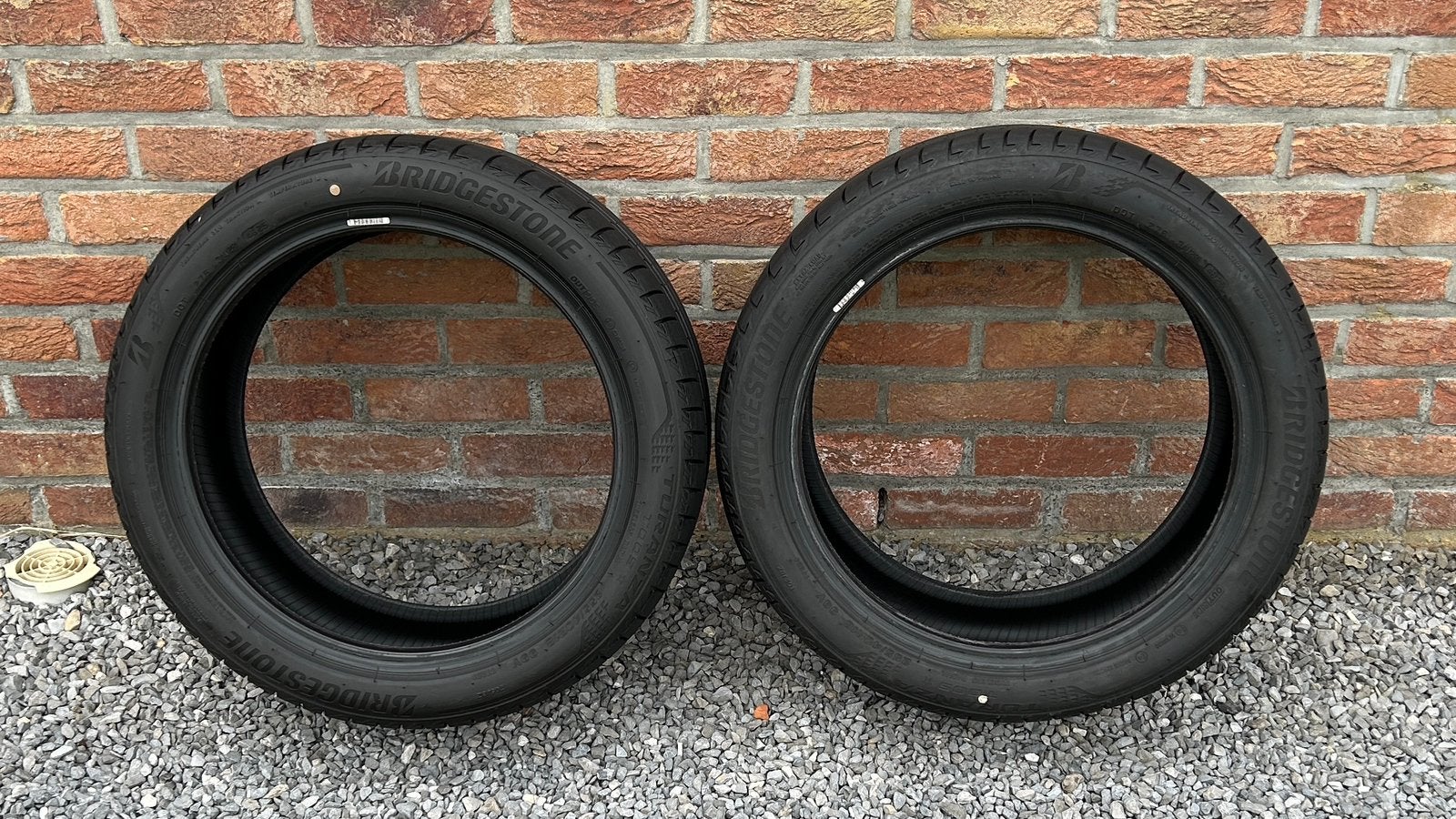 Bridgestone Turanza 255/40R18 band, Ophalen, Nieuw