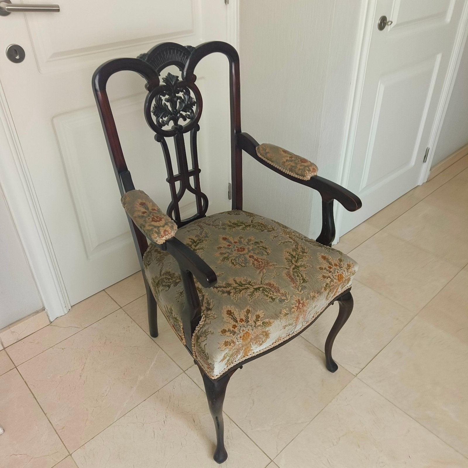 2 chaises anciennes et canapé 3 personnes, Enlèvement