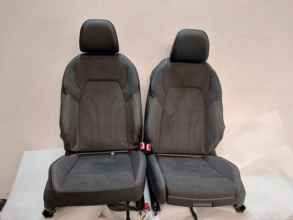 INTERIEUR COMPLET Golf VIII Variant (GC5) (|4K0881105K|), Utilisé, Volkswagen