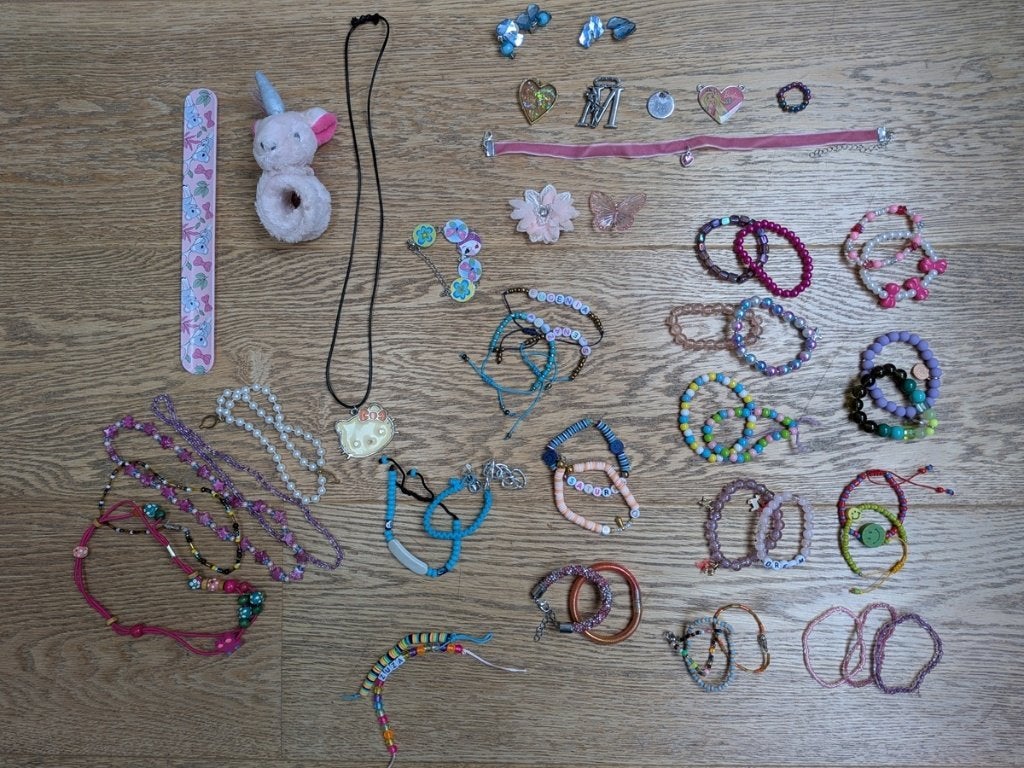 accessoires - bijoux fille, Handtassen en Accessoires, Kindersieraden, Ophalen, Gebruikt