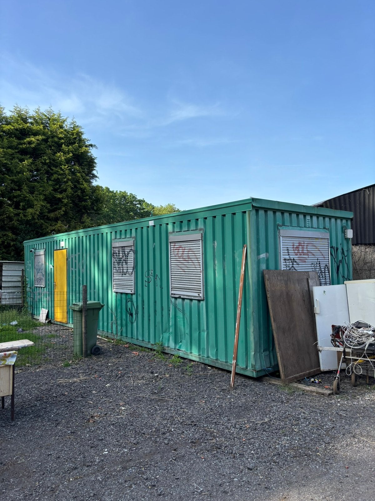 Container te koop, Ophalen