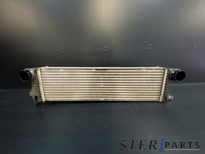Intercooler d'un Mercedes Vito, Autos : Pièces & Accessoires, Climatisation & Chauffage, Mercedes-Benz, Utilisé, 3 mois de garantie