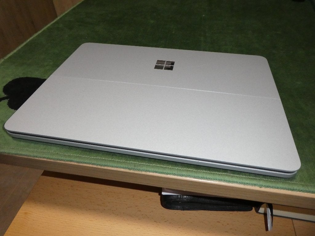 Microsoft Surface StudioTOUCHSCREEN, Ophalen, Intel Core i7 processor, 14 inch, Zo goed als nieuw