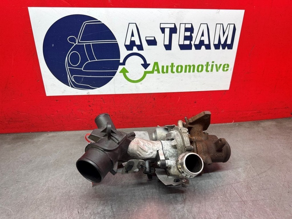 TURBO Renault Clio IV (5R) (|H8201164371|144117533R|), Gebruikt, Renault, Peter-Huppertz-Straße 5
51063  Köln, DE, Dialog.deutschland@renault.de