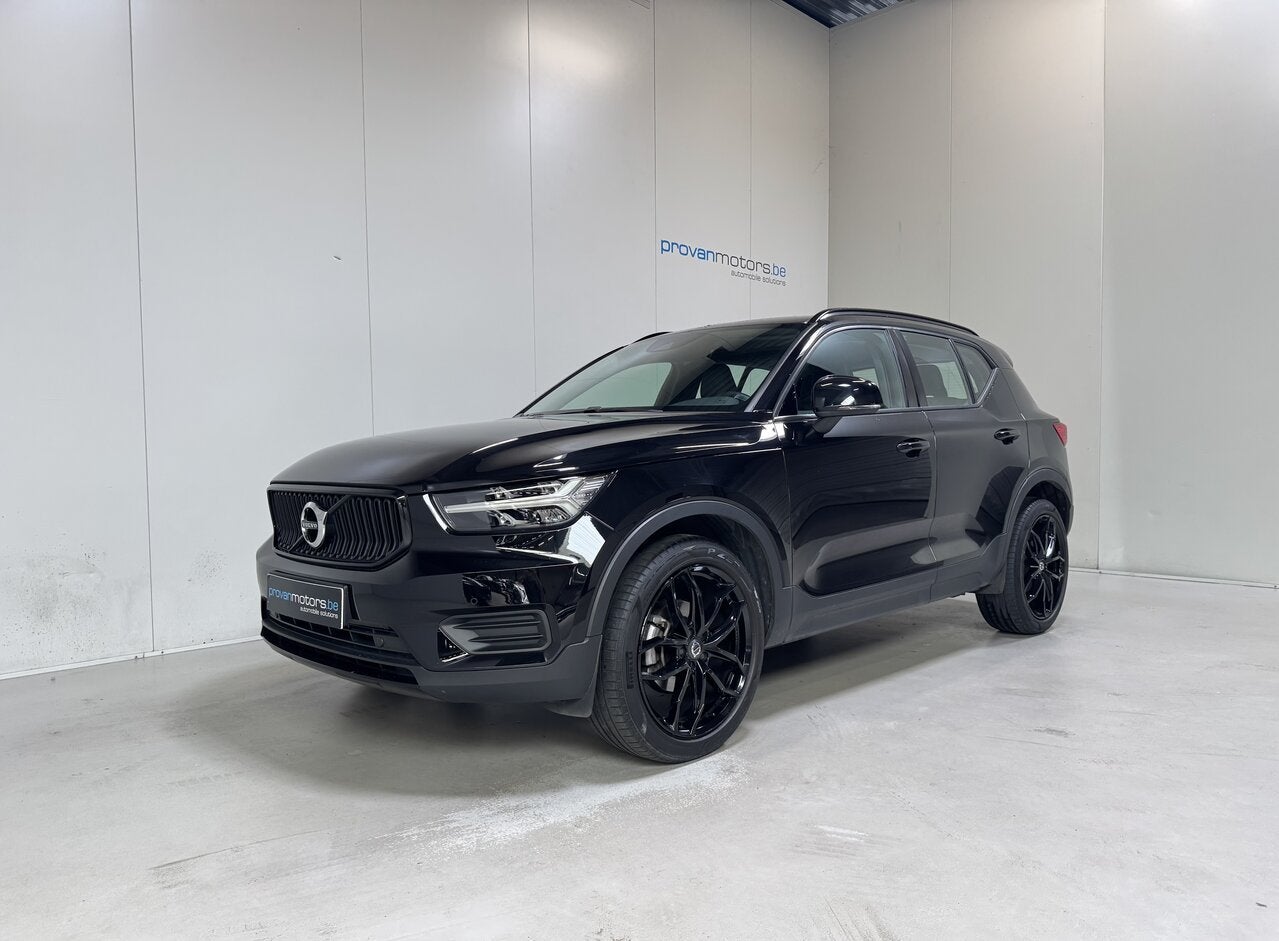 Volvo XC40 1.5 Benzine Autom. Momentum Pro - Airco - Topsta, 0 kg, Zwart, 120 kW, 5 zetels