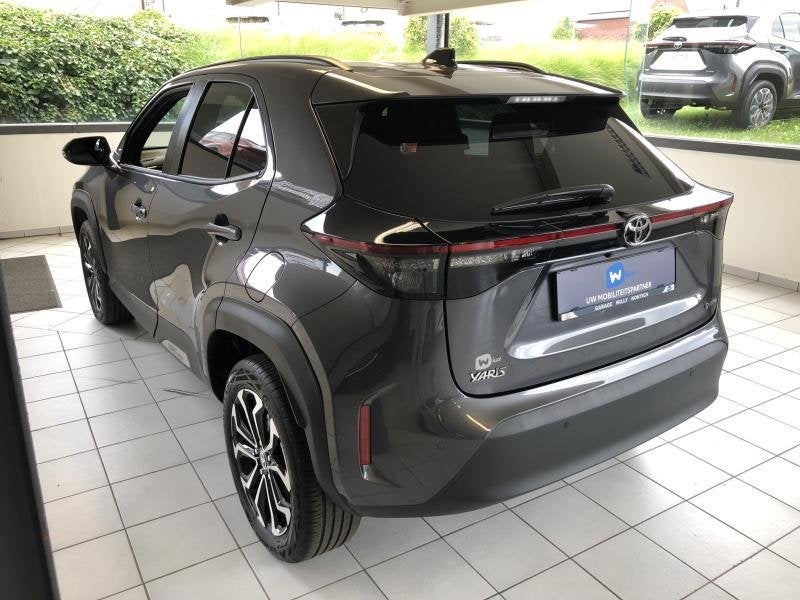 Toyota Yaris Cross Executive, Autos, Toyota, Argent ou Gris, Achat, Euro 6, Entreprise