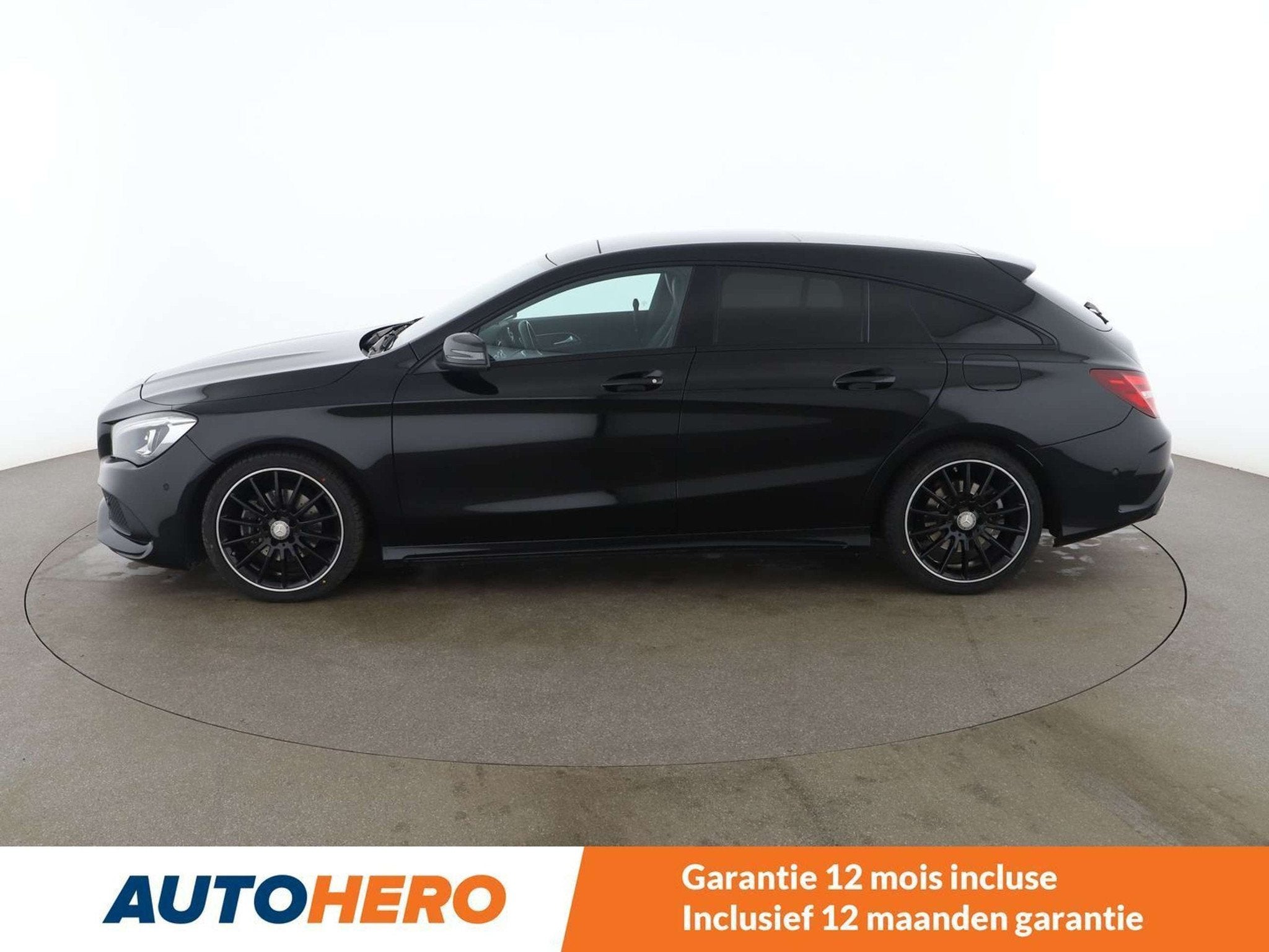Mercedes-Benz CLA-Klasse 180 CLA 180 Shooting Brake AMG Line, Autos, CLA, Achat, Alcantara, 5 portes