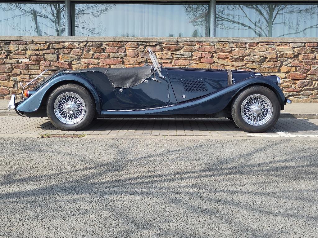 Morgan 4/4, Auto's, Oldtimers, Bedrijf, Morgan, Benzine, Cabriolet, 2 deurs, Handgeschakeld, Blauw, Zwart, Achterwielaandrijving