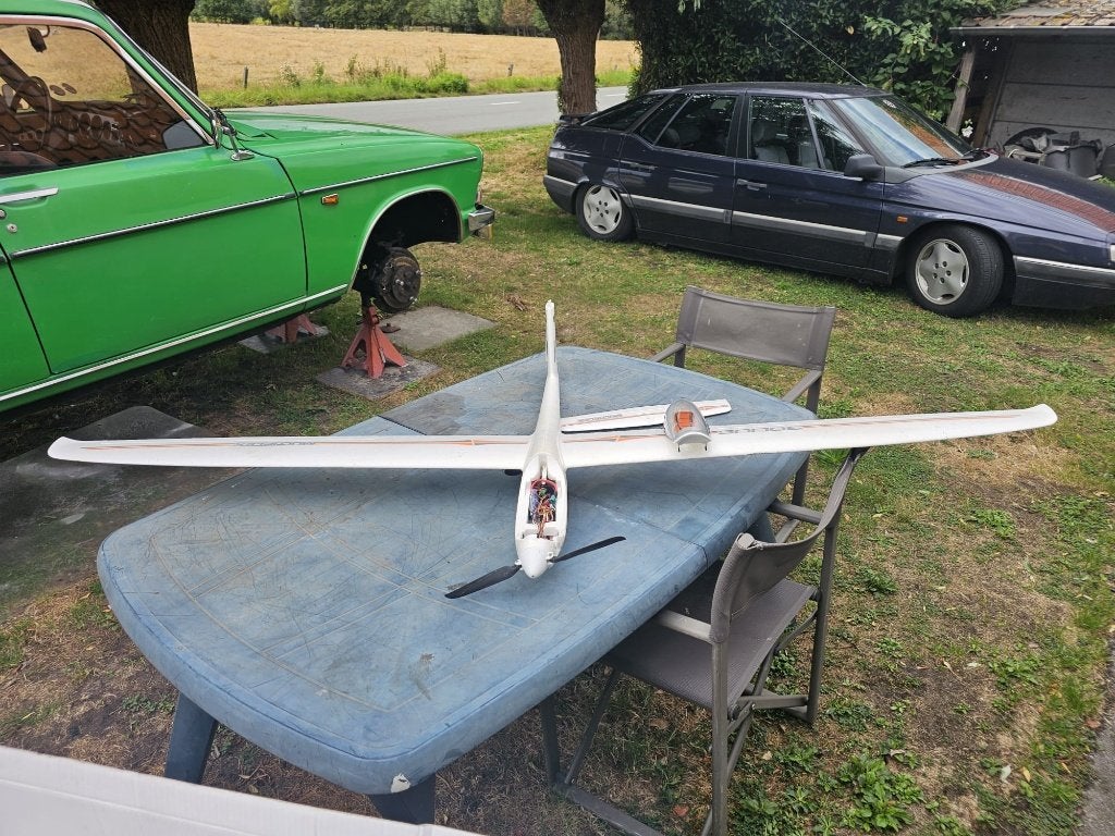 RC zwever Multiplex Solius, Hobby en Vrije tijd, Modelbouw | Radiografisch | Vliegtuigen, Ophalen, Gebruikt, Elektro