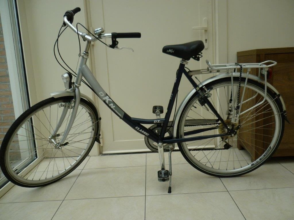 PRACHTIGE DAMESFIETS, Ophalen, Minder dan 10 versnellingen