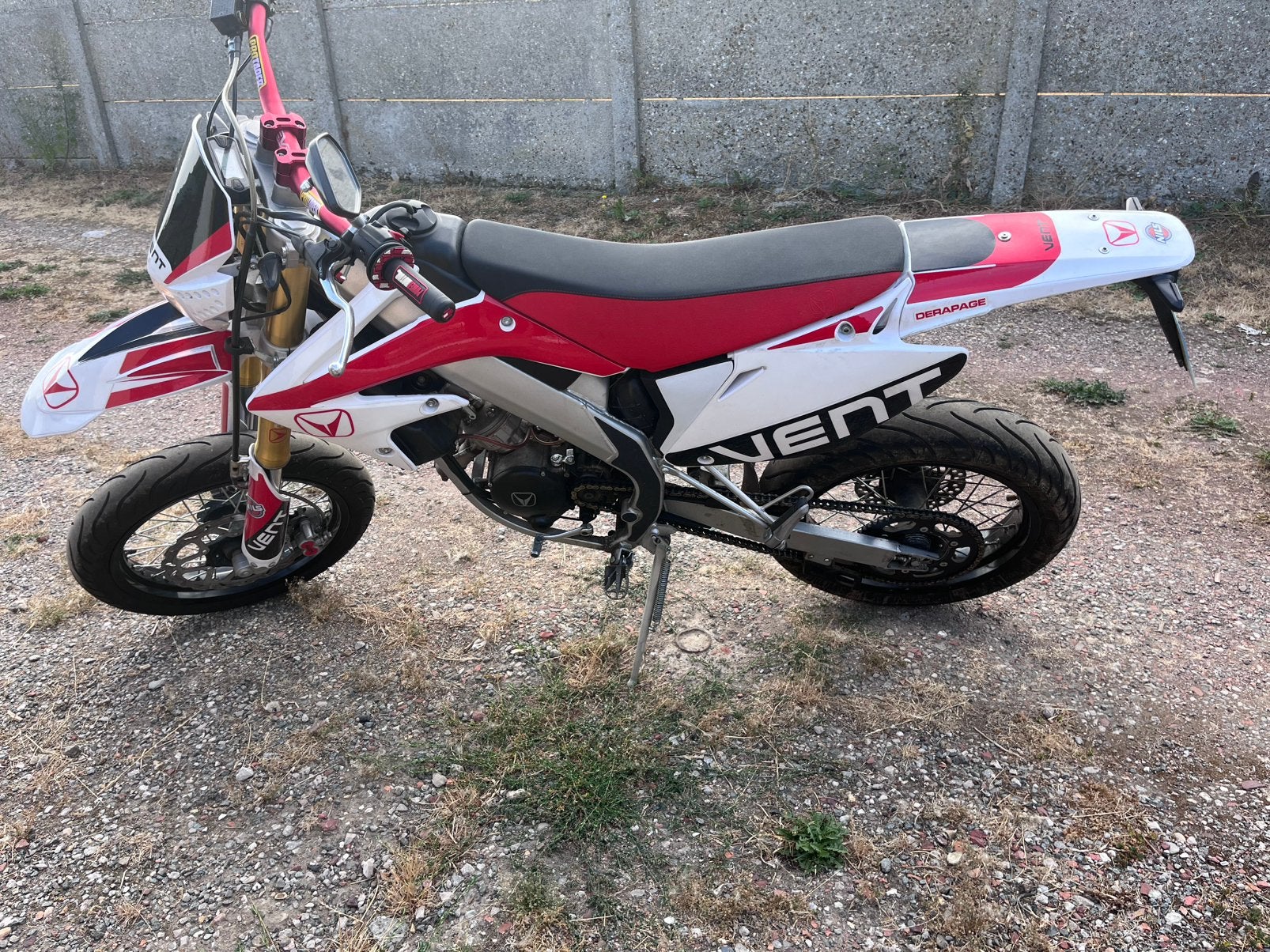 Vent Derapage 50 SM – 2022 – 3 600 km, Vélos & Vélomoteurs, Mini Bikes, Midi Bikes & Pit Bikes, Enlèvement, Comme neuf, Autres types