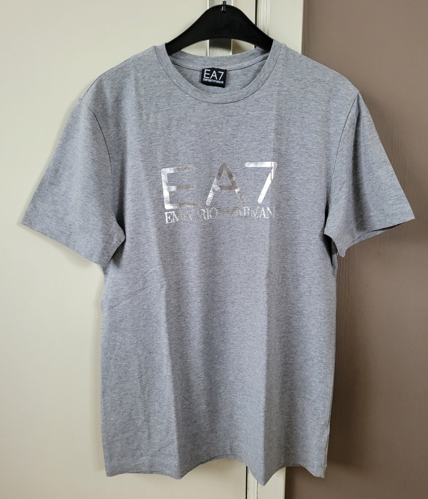 Nouvelle marque de t-shirts pour hommes EA7 Emperio Armani,, Vêtements | Hommes, T-shirts, Taille 52/54 (L), Enlèvement ou Envoi