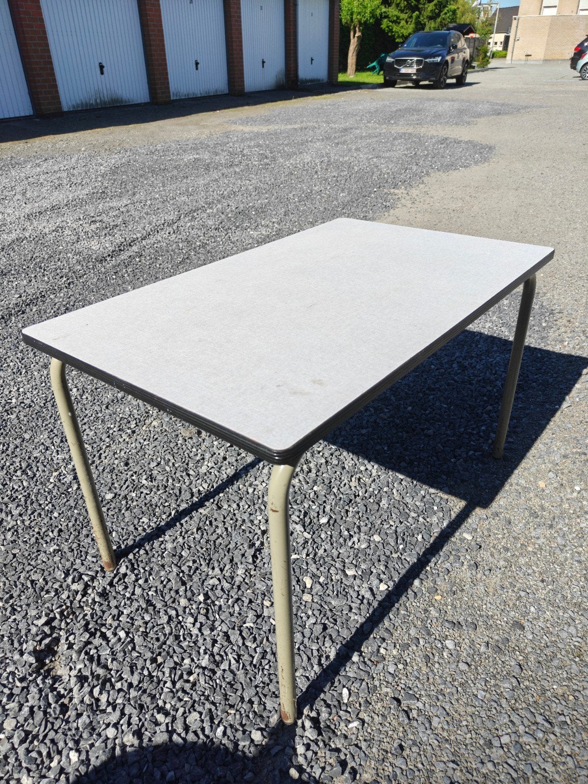 Table vintage, Caravanes & Camping, Meubles de camping, Enlèvement, Utilisé