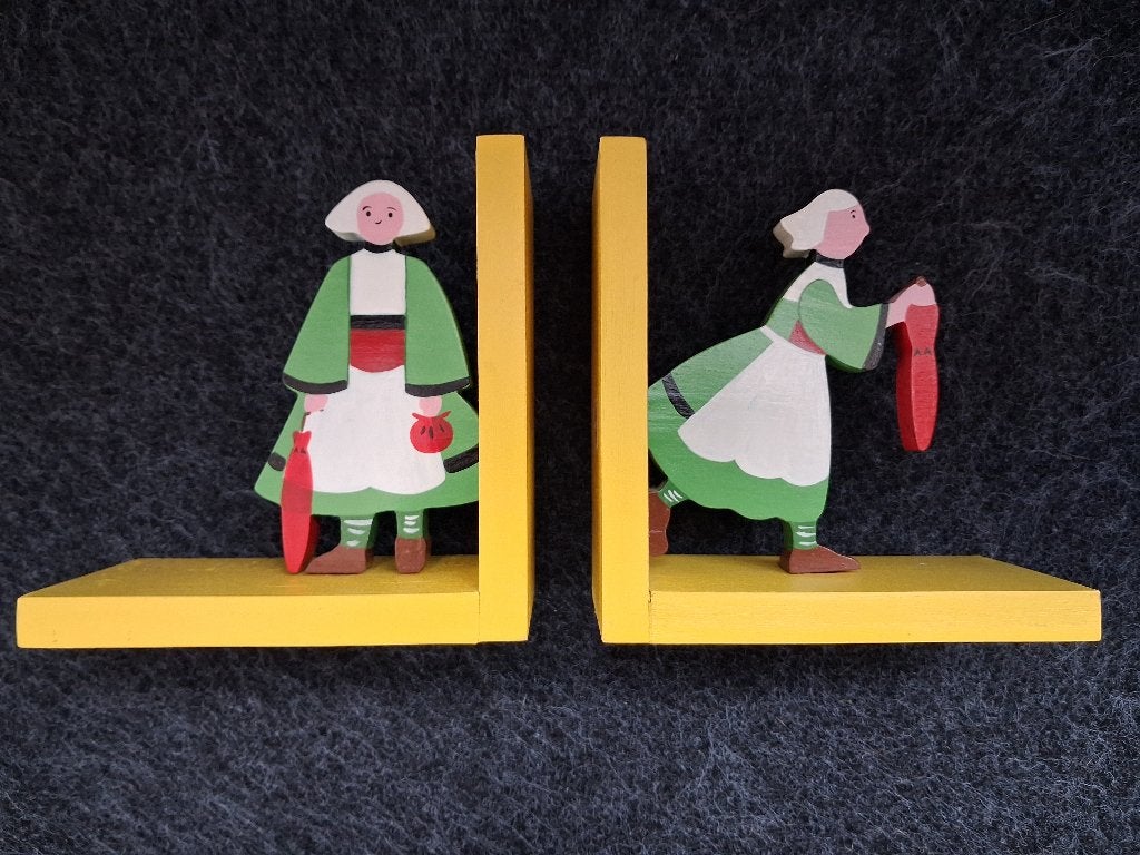 Vintage houten boekensteunen Bécassine, Verzamelen, Ophalen of Verzenden, Kuifje, Zo goed als nieuw, Gebruiksvoorwerp