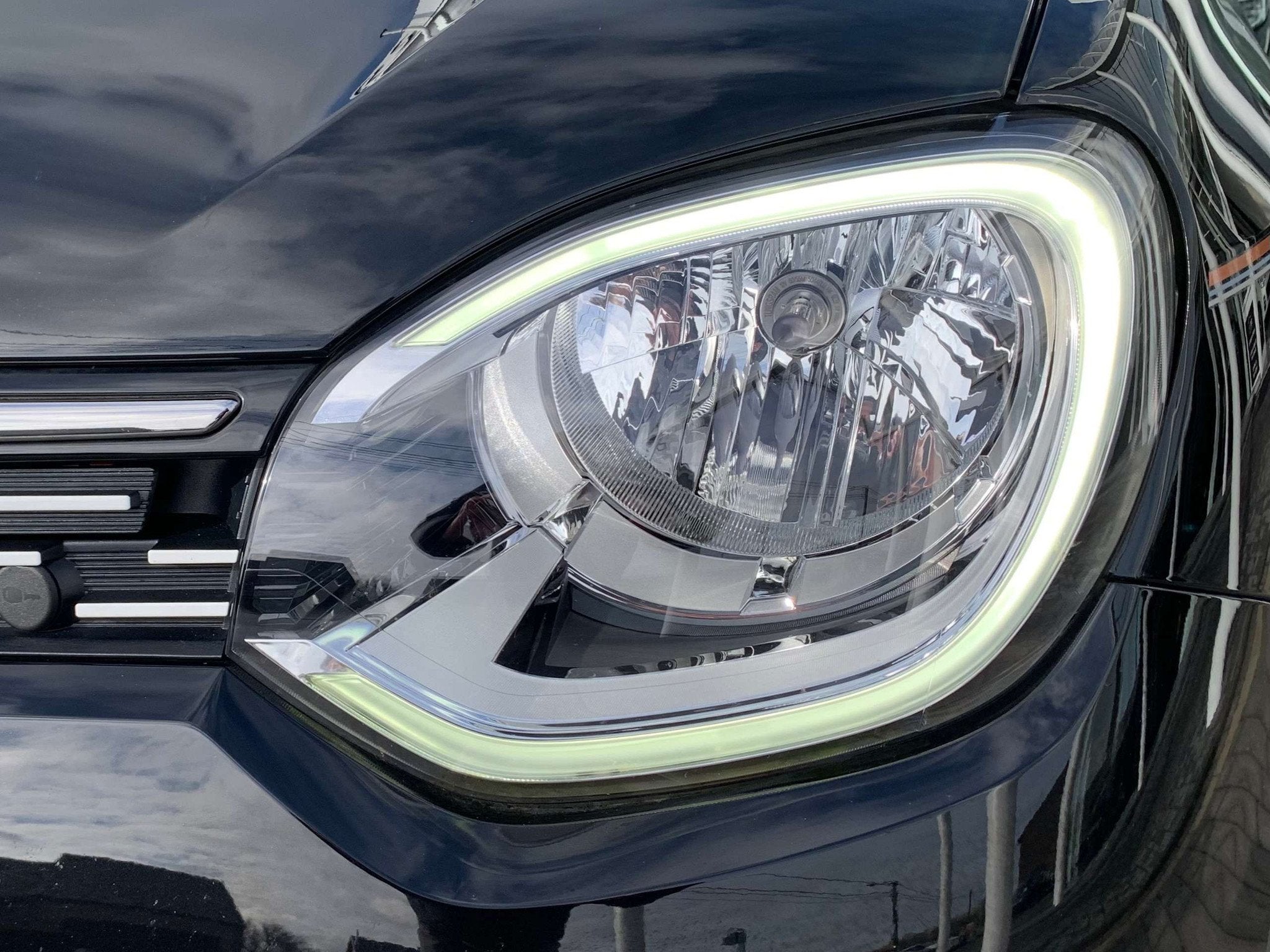 Renault Twingo Vibes / Electrique / Cuir / GPS / CAMERA / FU, Autos, Entreprise, 82 ch, https://public.car-pass.be/vhr/b0a44739-4080-44a4-96e9-51842c396262
