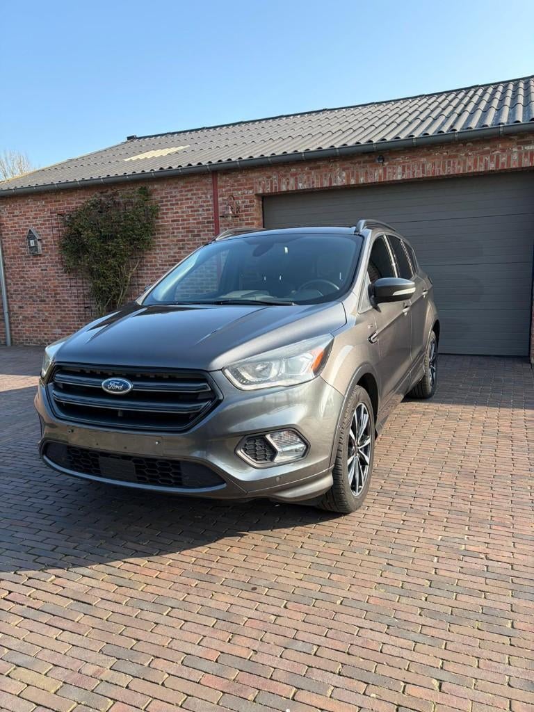 Ford Kuga, Auto's, Ford, Voorwielaandrijving, 1498 cc, Bedrijf, 5 deurs
