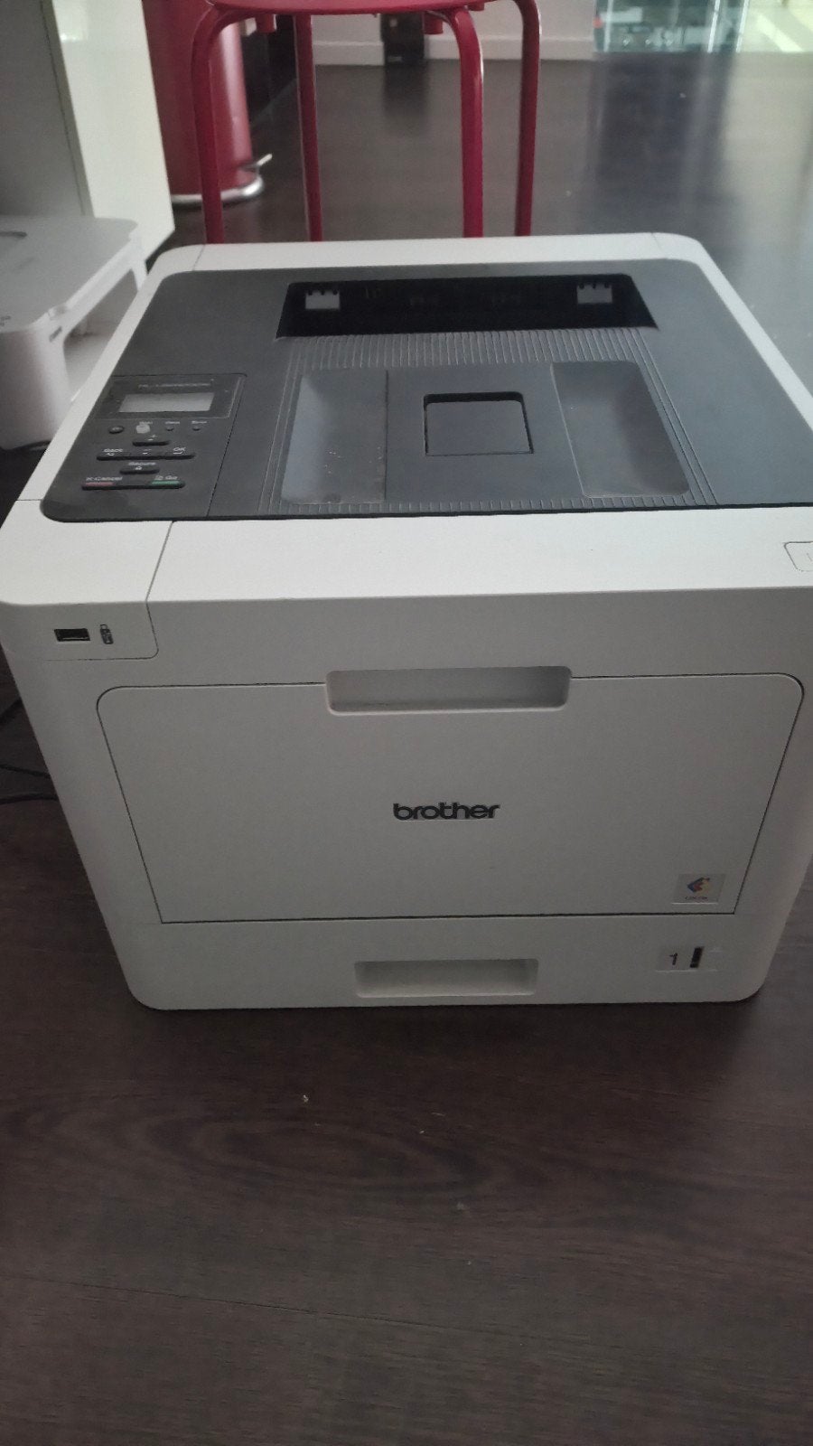 Imprimante laser couleur Brother – très peu utilisée
Prix :, Enlèvement ou Envoi, Comme neuf, À Poser