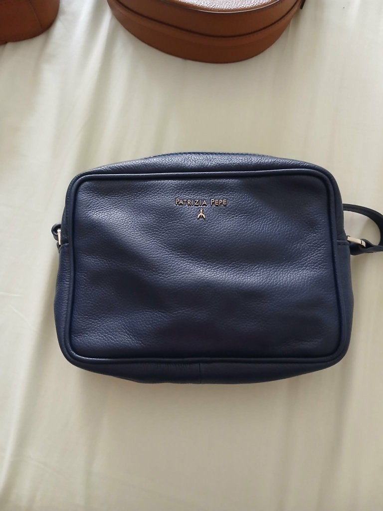 Crossbody Patrizia Pepe, Handtassen en Accessoires, Tassen | Damestassen, Ophalen of Verzenden, Zo goed als nieuw