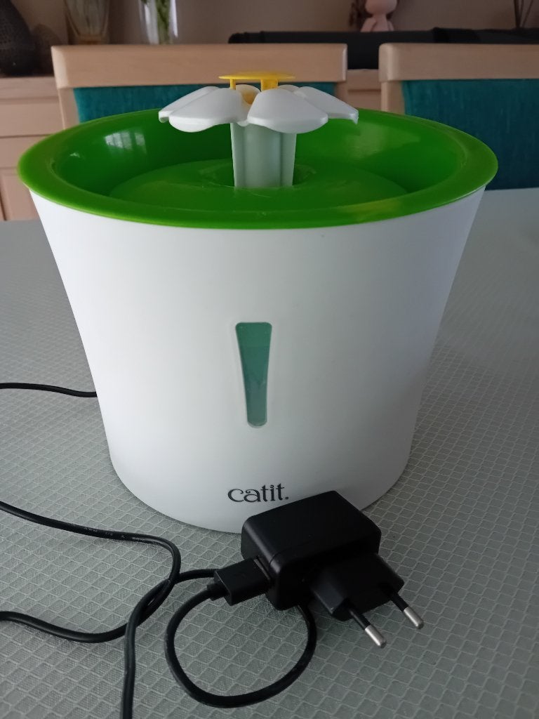 Catit2.0 Drinkfontein voor kat, Enlèvement ou Envoi, Comme neuf