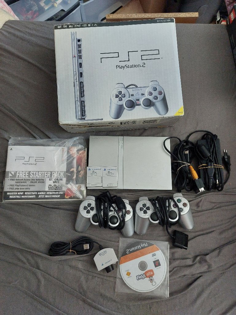 PlayStation 2 slim argent, Consoles de jeu & Jeux vidéo, Avec carte mémoire, Enlèvement, Utilisé, Argent