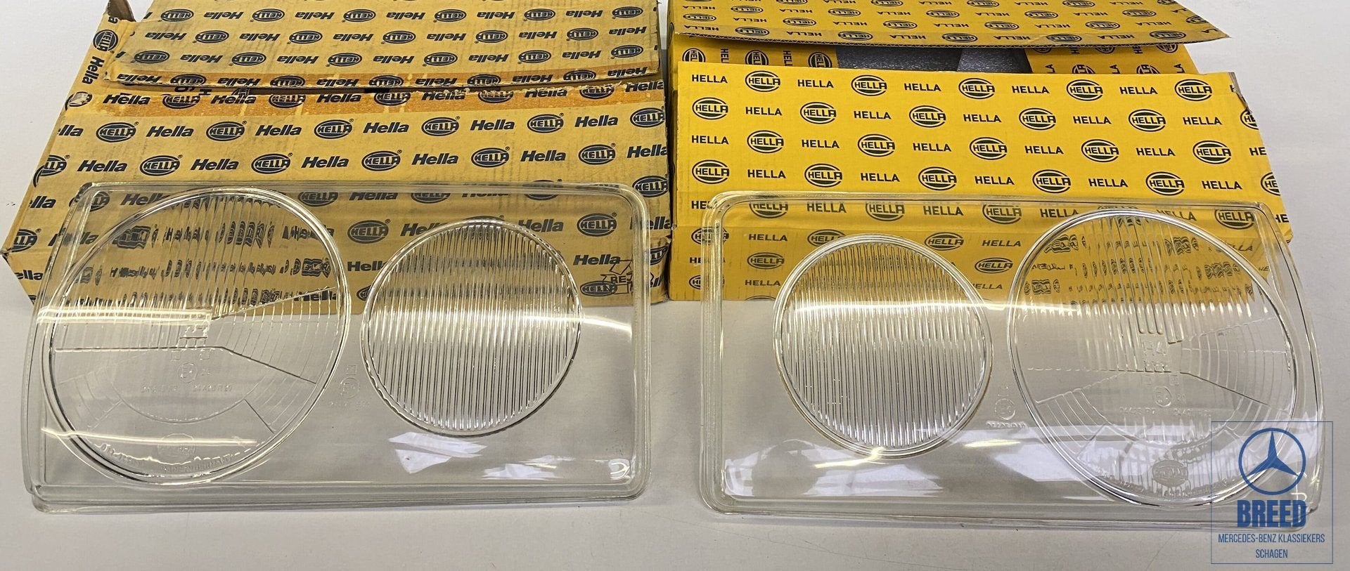 NOS koplampglas Hella H4 L+R voor Mercedes-Benz W123, Autos : Pièces & Accessoires, Neuf, -, -, Enlèvement ou Envoi
