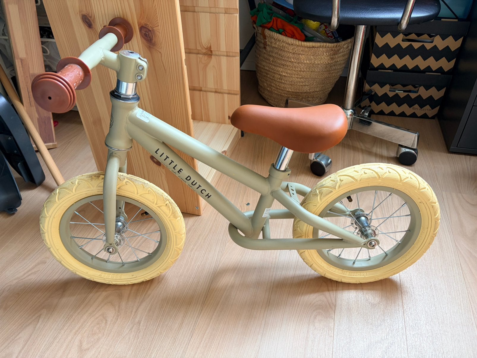Loopfiets Little Dutch - nieuw, Ophalen, Nieuw, Minder dan 16 inch
