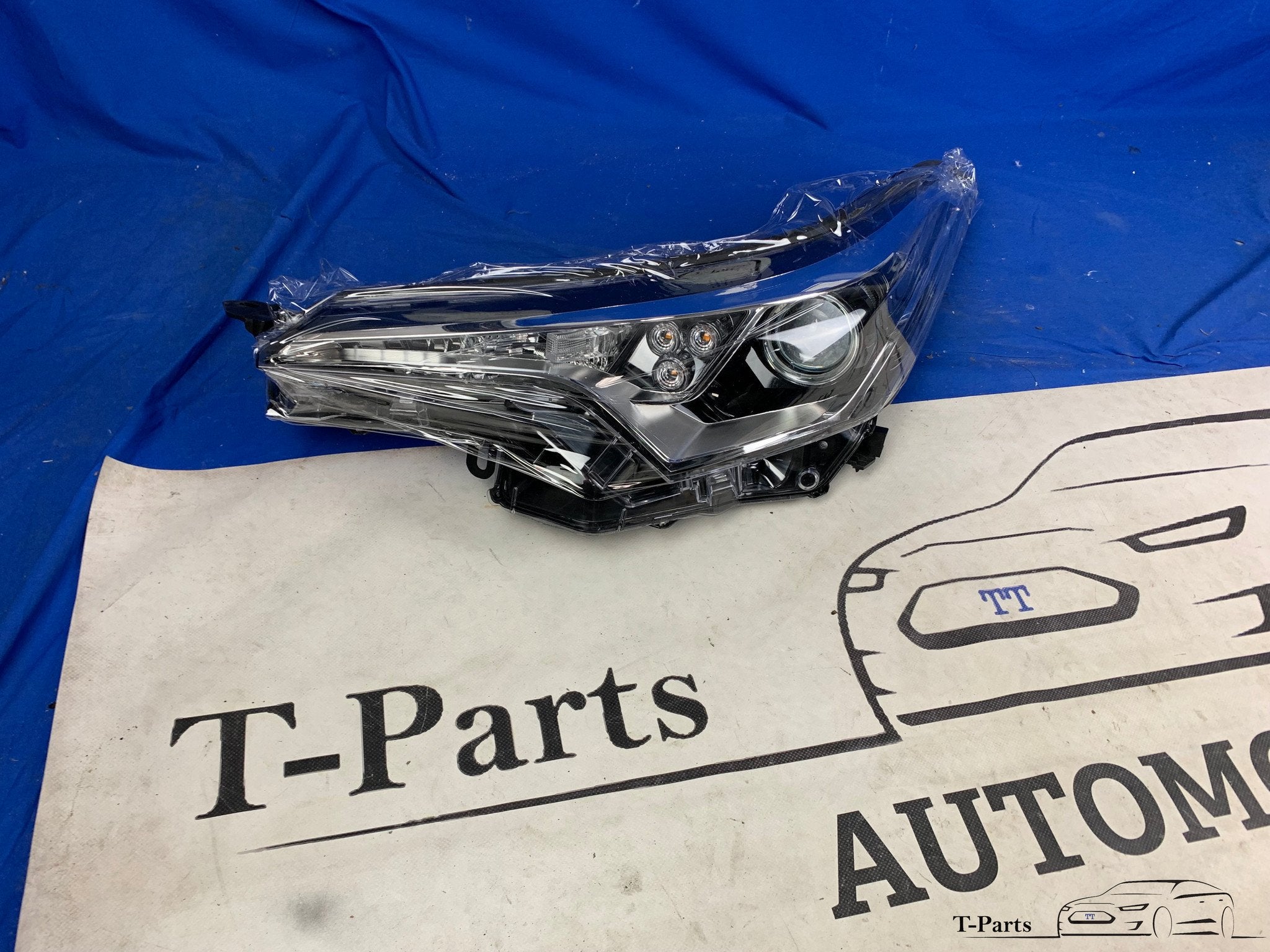 Lampe CHR de phare gauche Toyota C-hr 81170F4031, Neuf, Info@fabrikant.eu, Fabrikant BV, Toyota