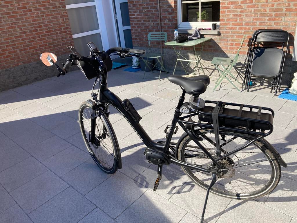 Vélo électrique à vendre, Zo goed als nieuw, 59 cm of meer, 50 km per accu of meer, Ophalen