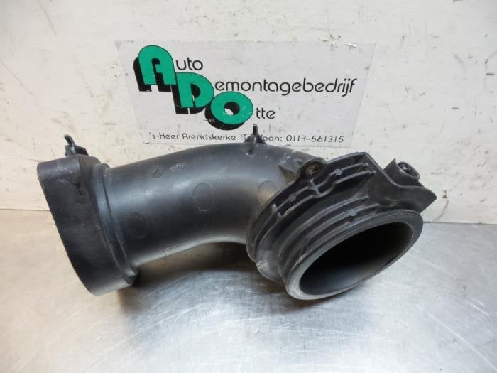 Tuyau d'aspiration air d'un Volkswagen Caddy (Caddy 04-), Volkswagen, -, 3 mois de garantie, Utilisé