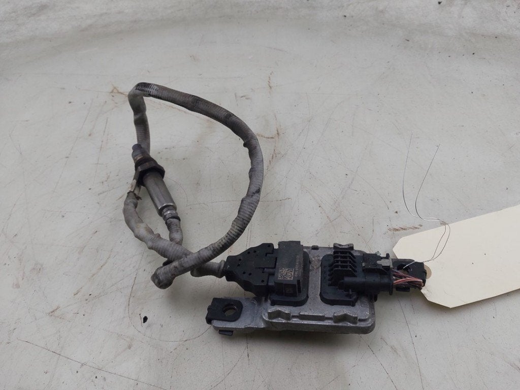NOX SENSOR Passat Variant (3G5) (|04L907807CE|04L907805CE|), Dhr. J. Ham, Gebruikt, Volkswagen, Administratie@autoham.nl