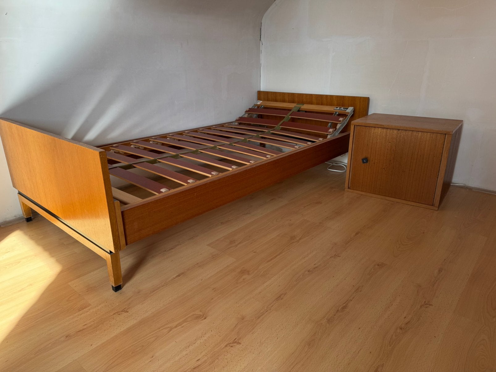 Chambre en teck, Enlèvement, Utilisé, Une personne, Moderne