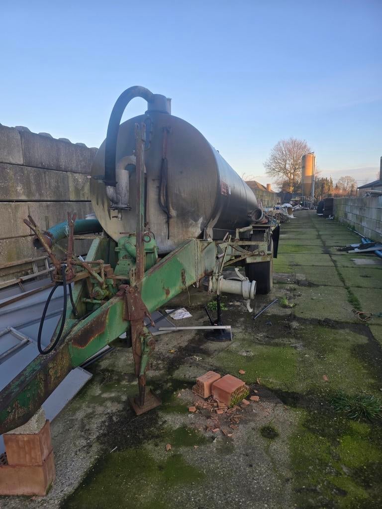 Beerton ova 6250 l, Zakelijke goederen, Ophalen