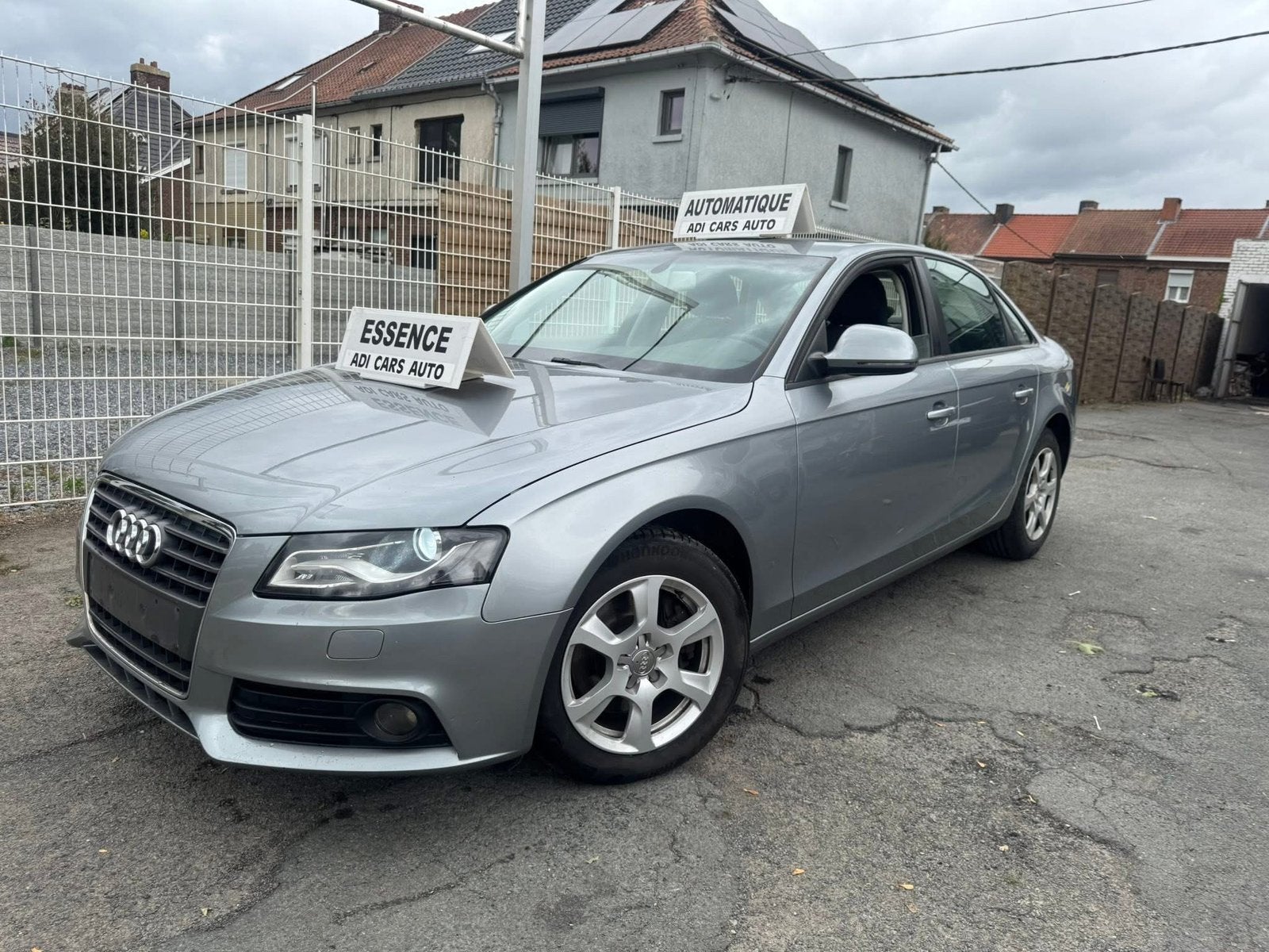 Audi a4 1.8 essence automaat tres propre 280.000km, Bluetooth, Achat, Entreprise, A4