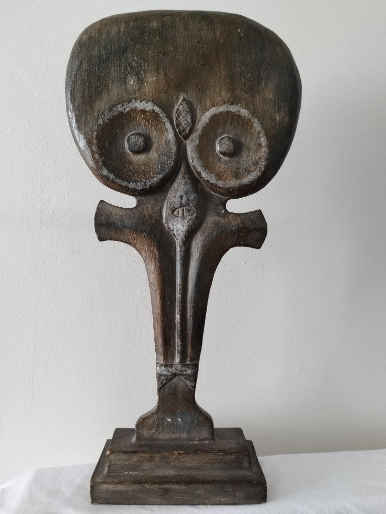Zeer oude Afrikaanse buste, Ophalen