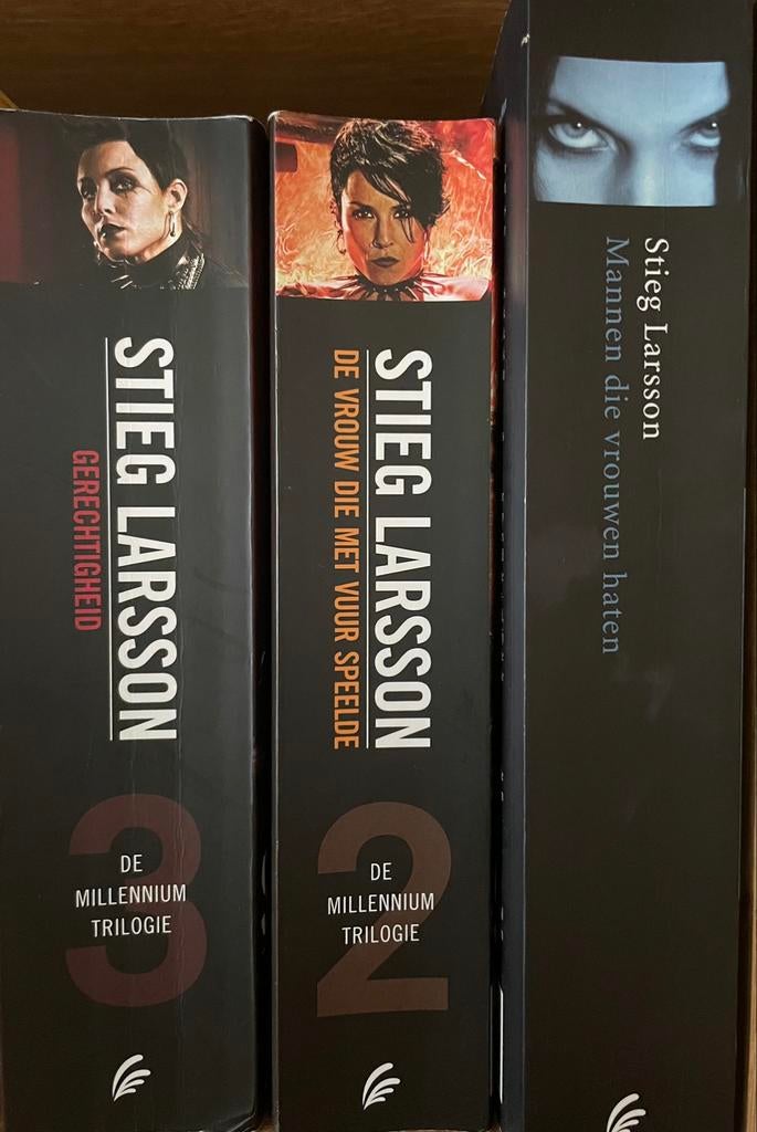 Millennium trilogie - stieg Larsson, Boeken, Ophalen of Verzenden, Zo goed als nieuw