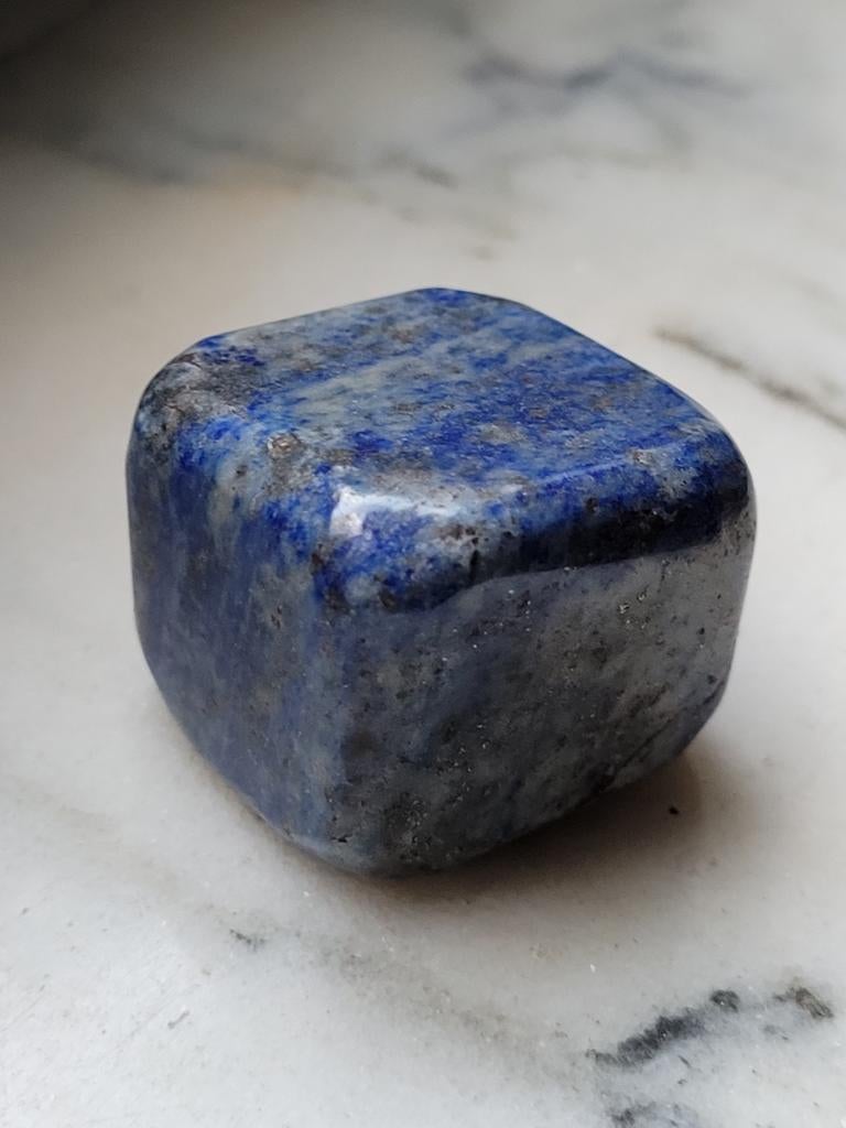 Lapis Lazuli koninklijk blauw uit Afghanistan (7), Ophalen of Verzenden, Mineraal